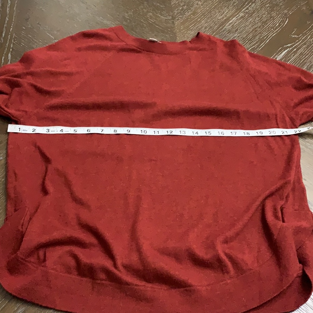 Loft solid red sweater - Picture 16 of 17